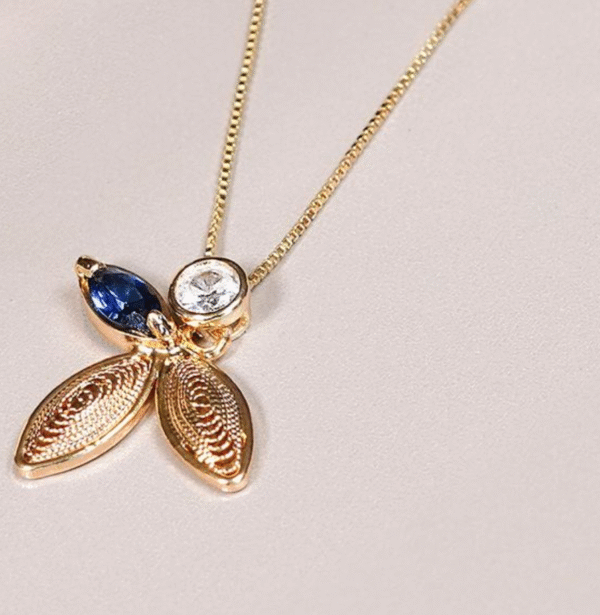Collar Triologia